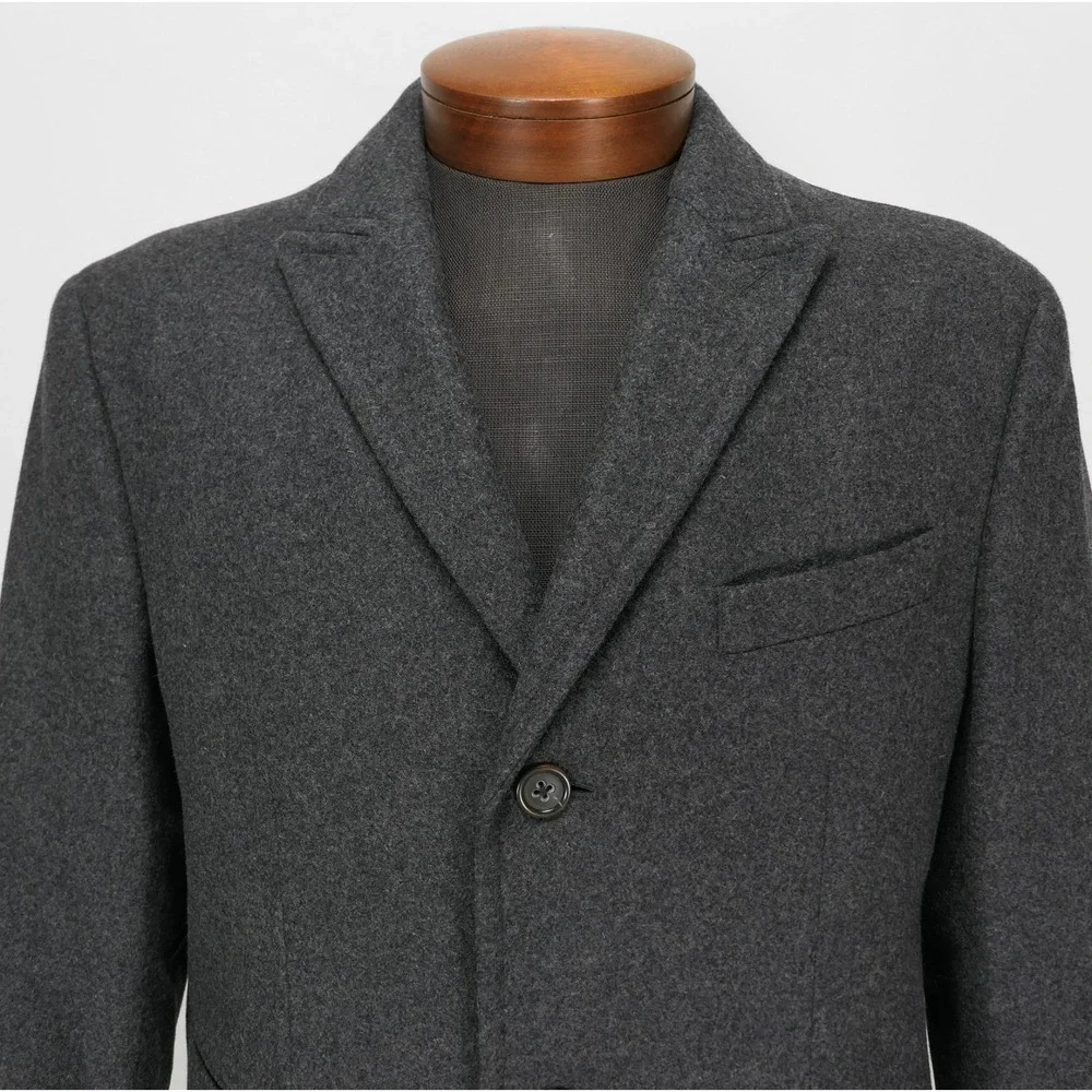 Banana Republic brand banana